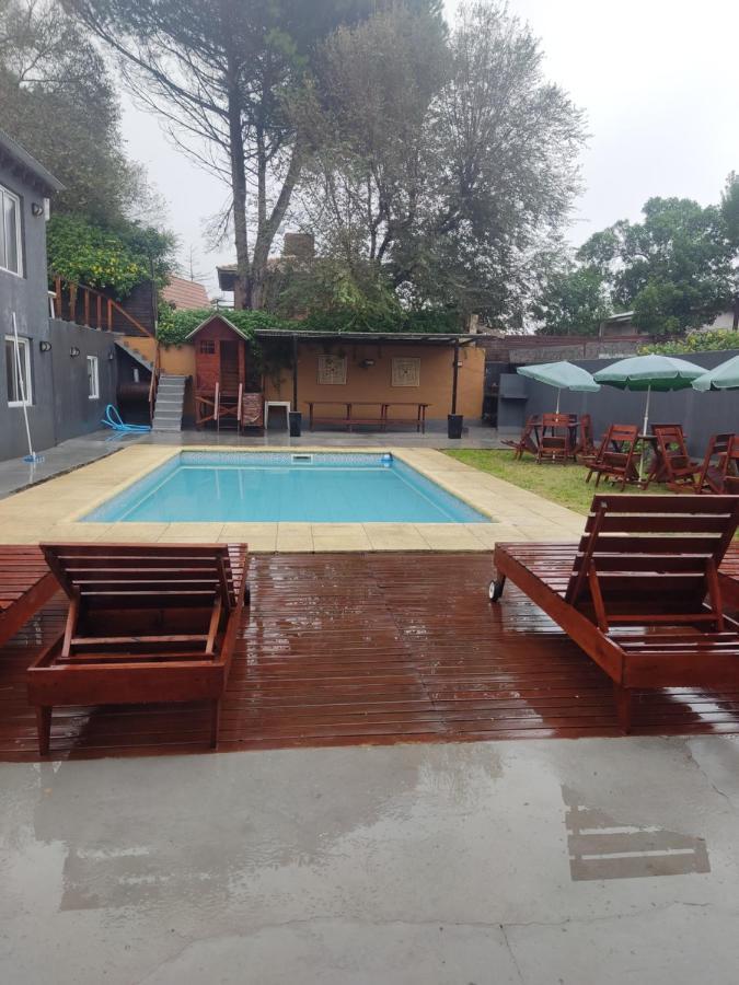 Departamentos Huelten Gesell Apartment